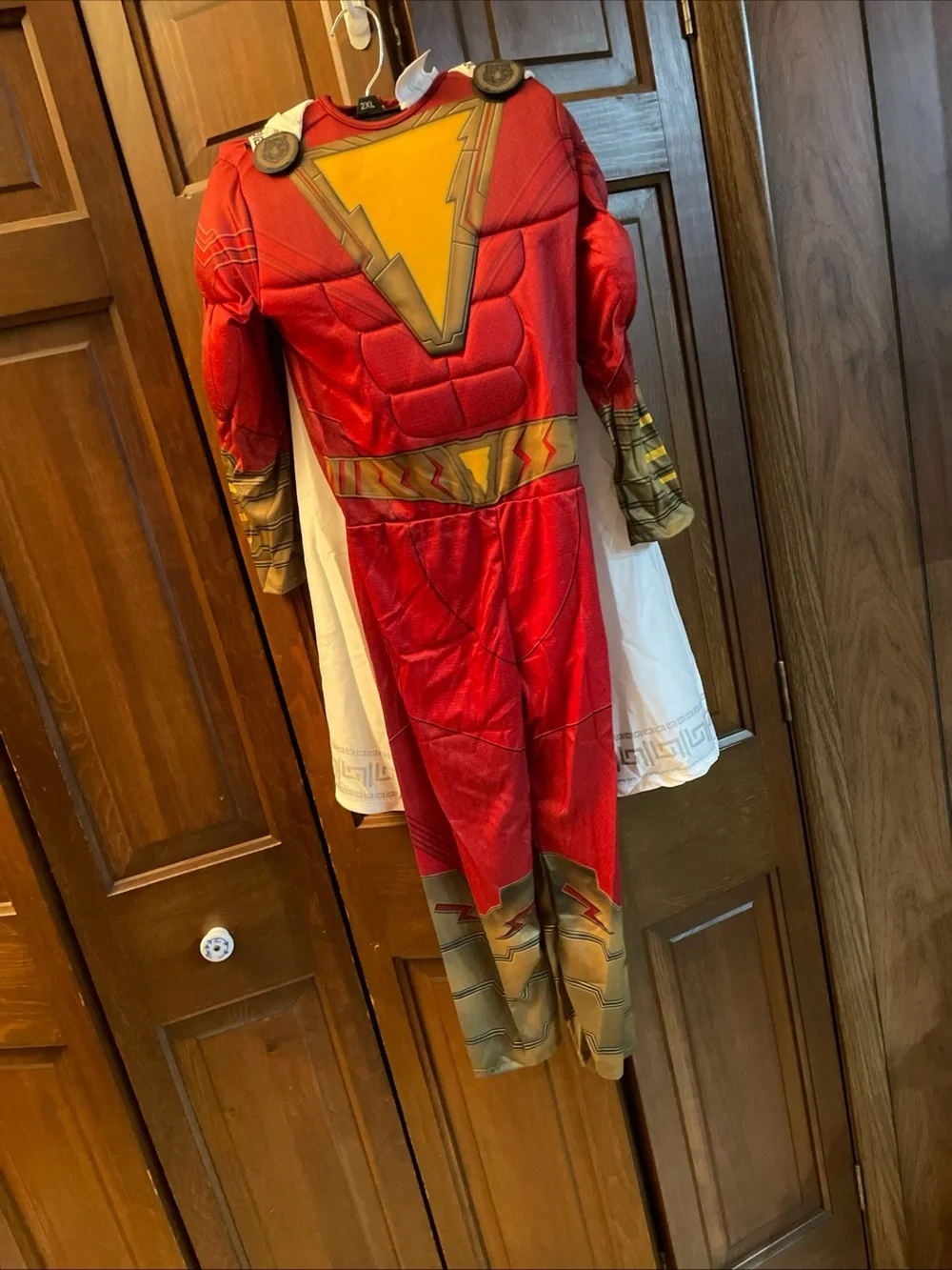 DC Shazam! Rubies Halloween Superhero Costume Kids Medium (8-10) Muscle Chest